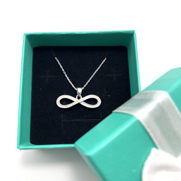 ყელსაბამი " უსასრულობა"