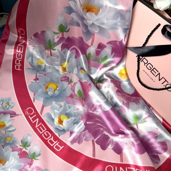 Lotus By Argento შარფი