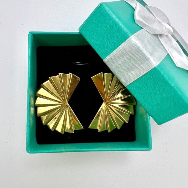 საყურეები