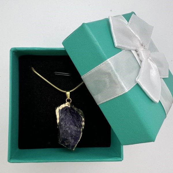 ამეთვისტოს ყელსაბამი